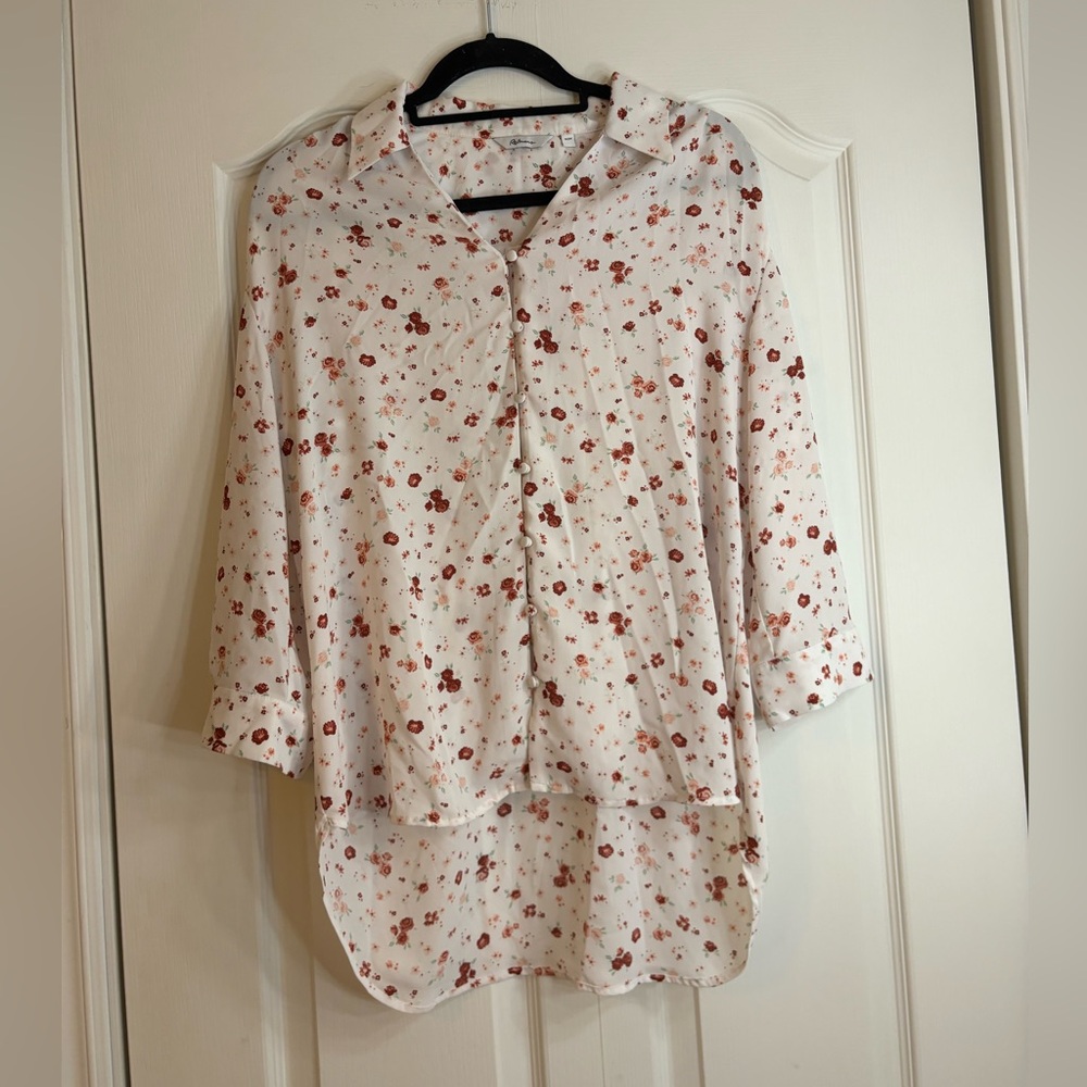 Reitmans Floral Button-Up Blouse